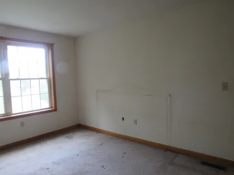 41-43 Tonella Road Milford NH 03055