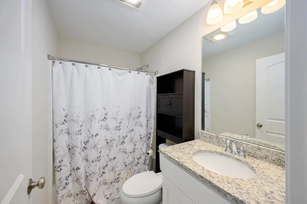 2 Sienna Drive Salem NH 03079