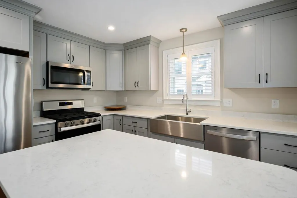 2 Sienna Drive Salem NH 03079