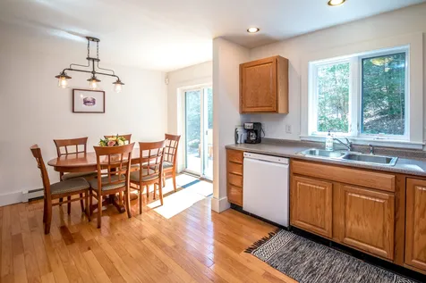 2280 West Side Road Conway NH 03860