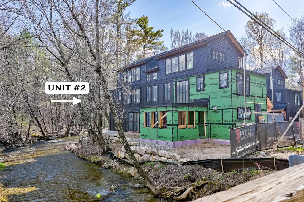 137 Skimobile Road Conway NH 03860