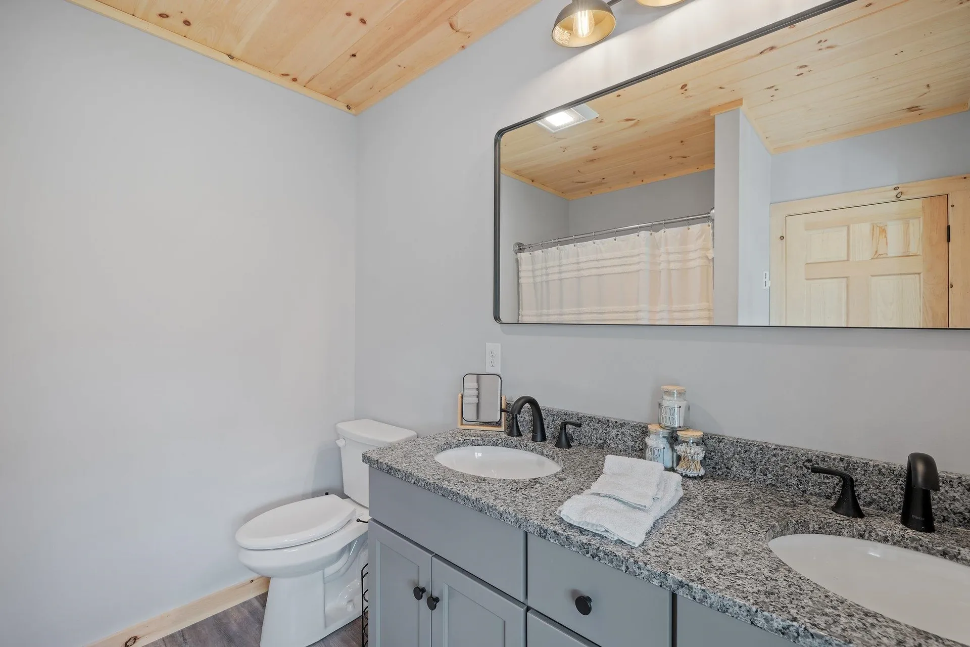 24 Melina's Way Thornton NH 03285