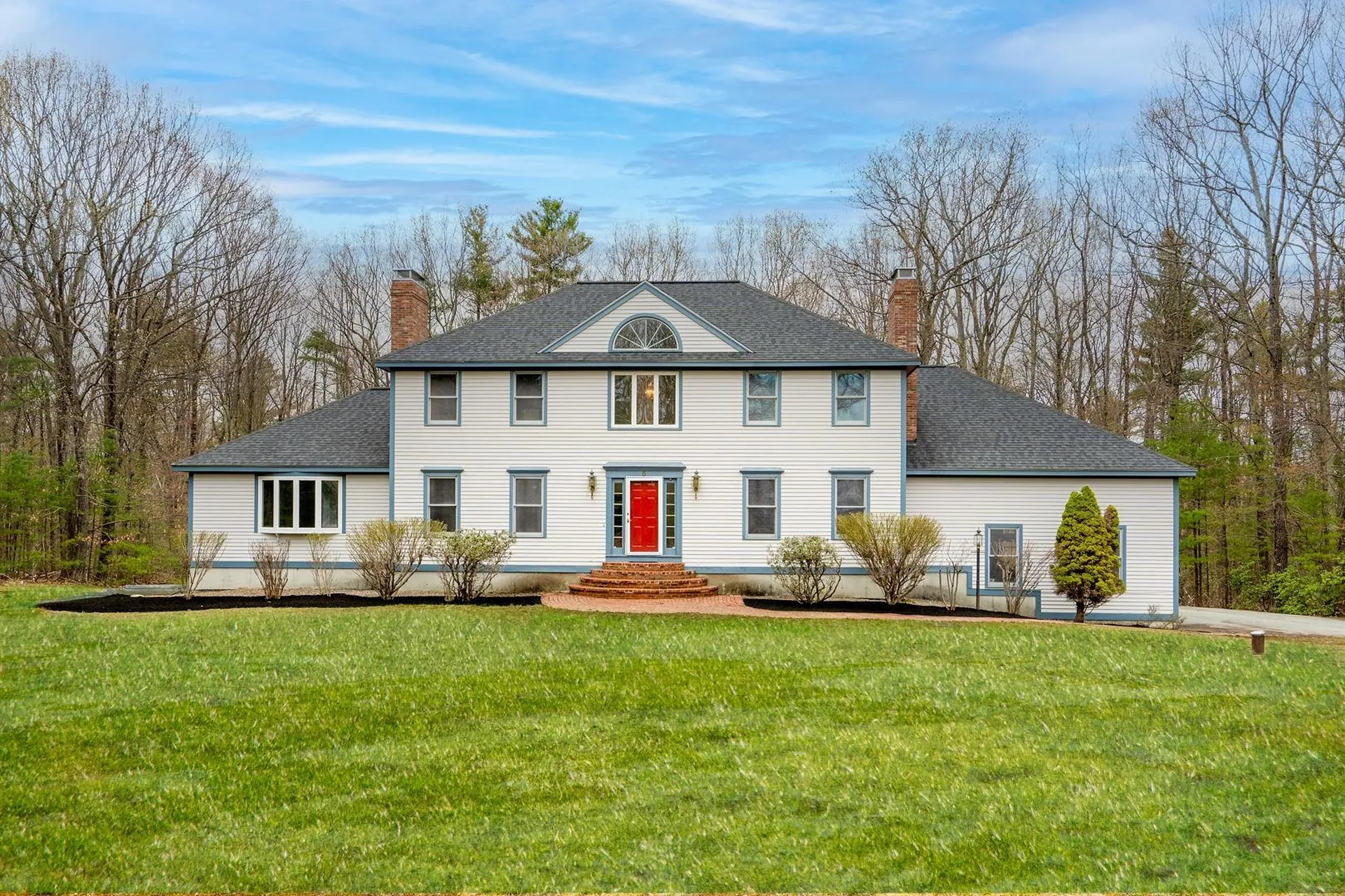 5 Hubbard Road Amherst NH 03031