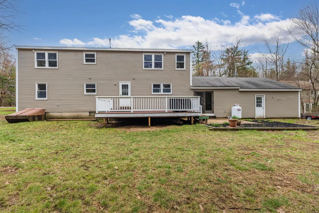 7 Laura Drive Rochester NH 03867