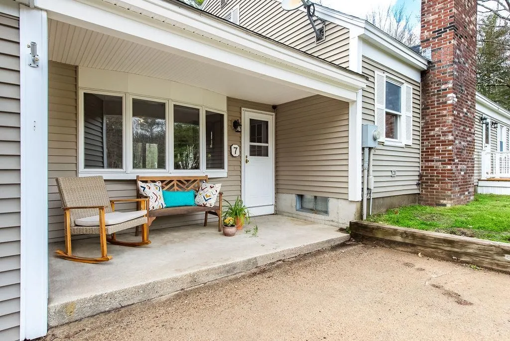 7 Laura Drive Rochester NH 03867
