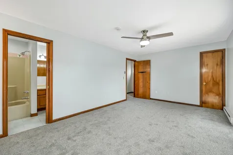 60 Weirs Road Gilford NH 03249
