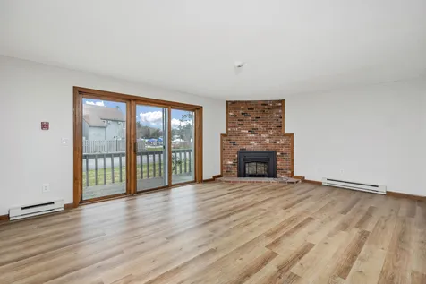 60 Weirs Road Gilford NH 03249