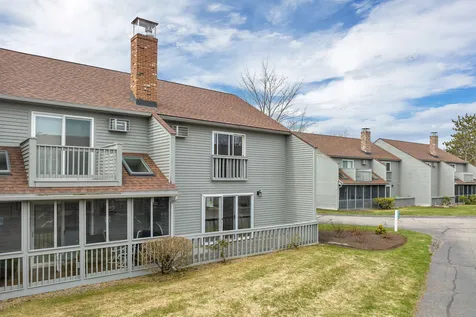 60 Weirs Road Gilford NH 03249