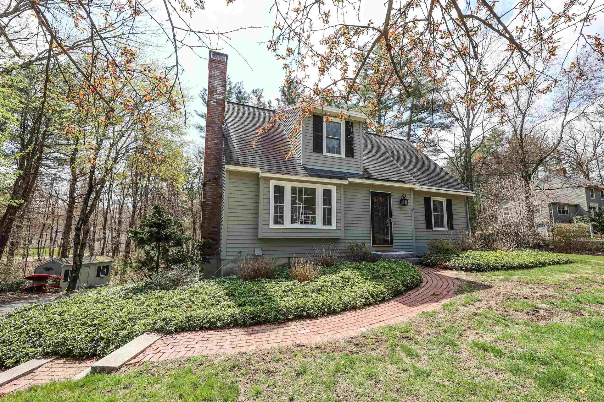 98 Beals Road Bedford NH 03110