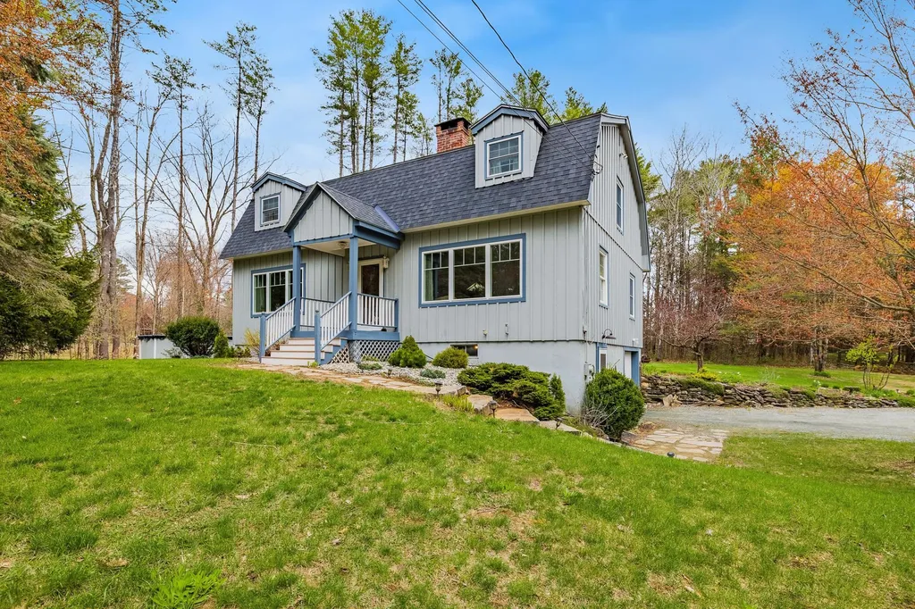 25 Town Line Drive Cornish NH 03745