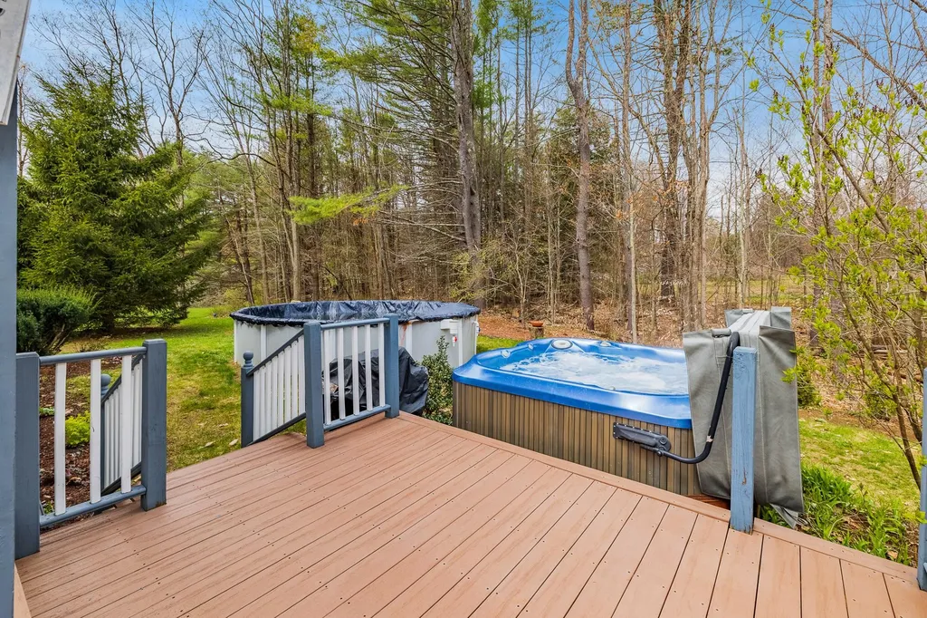 25 Town Line Drive Cornish NH 03745