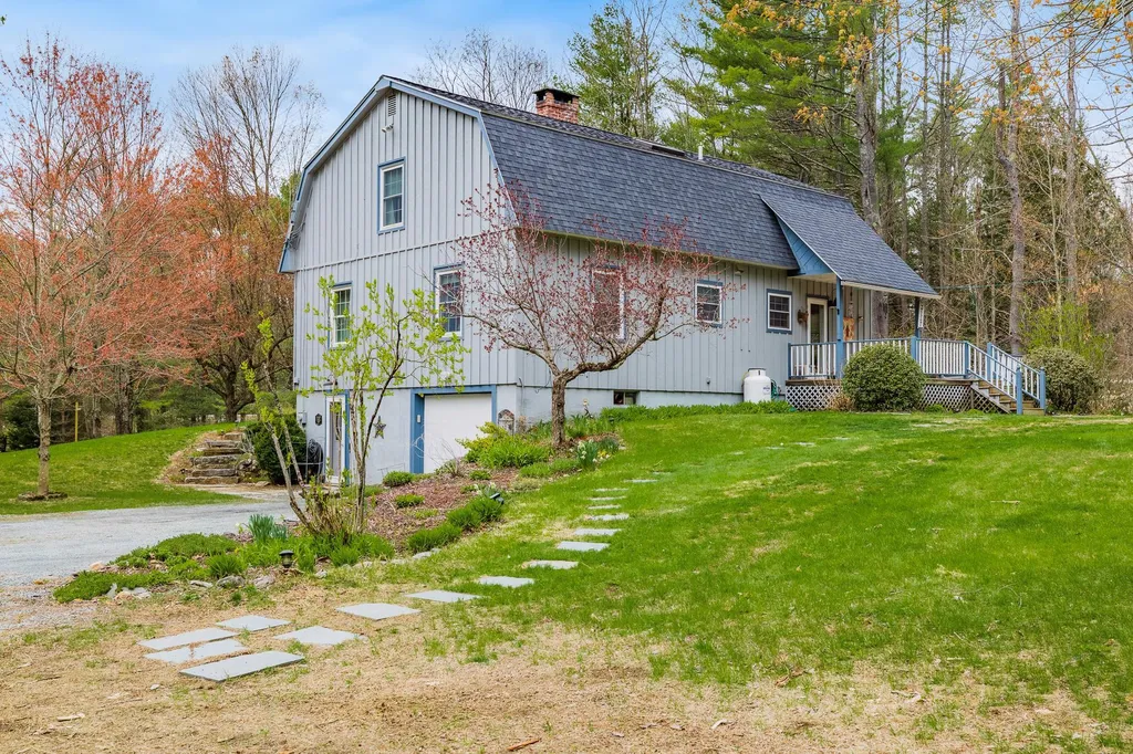 25 Town Line Drive Cornish NH 03745