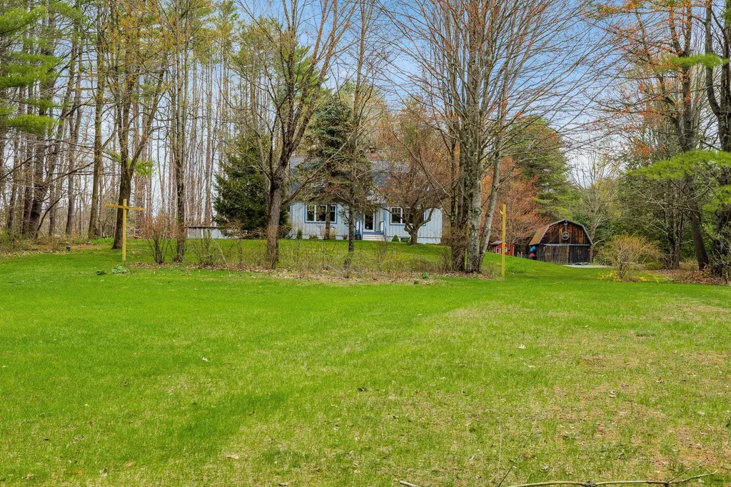 25 Town Line Drive Cornish NH 03745