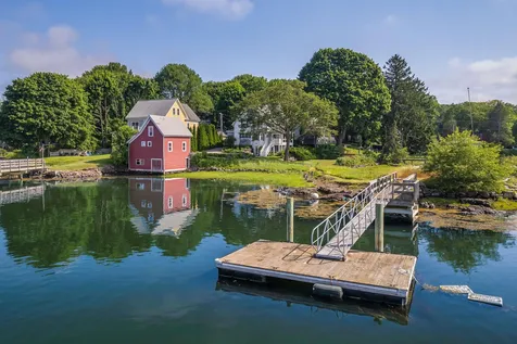 7 Rose Lane Kittery ME 03904