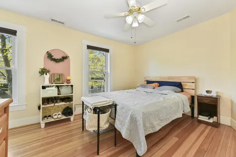 4 Bruce Street Nashua NH 03064