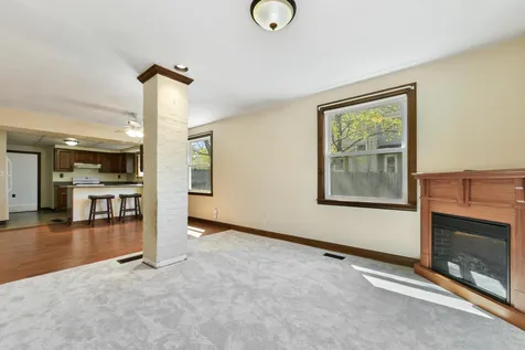 4 Bruce Street Nashua NH 03064