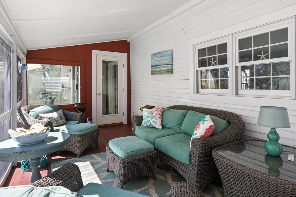 222 Winnacunnet Road Hampton NH 03842