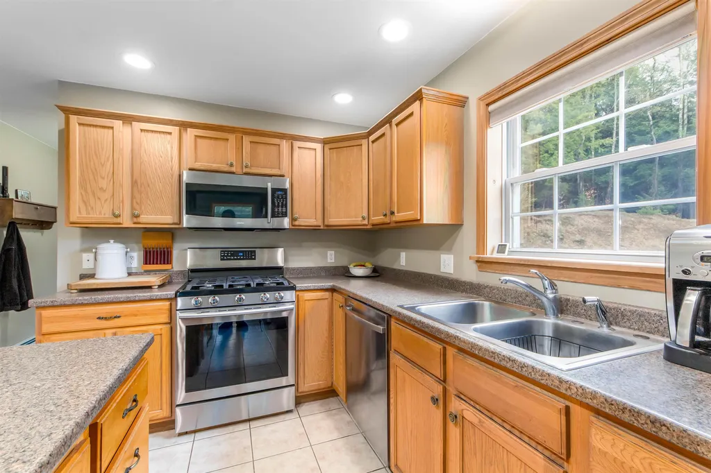 55 Megan Road Fairfax VT 05454