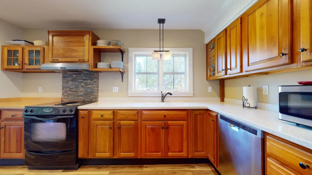 19 N. Bingham Street Cornwall VT 05753