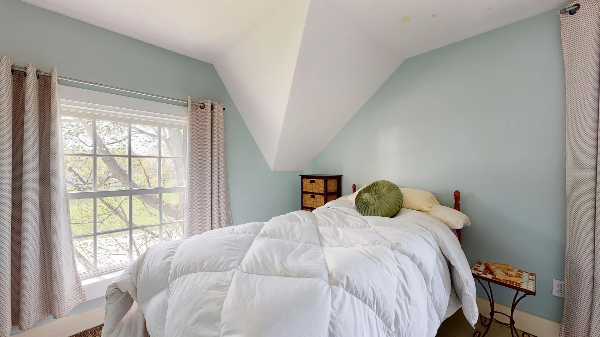 19 N. Bingham Street Cornwall VT 05753