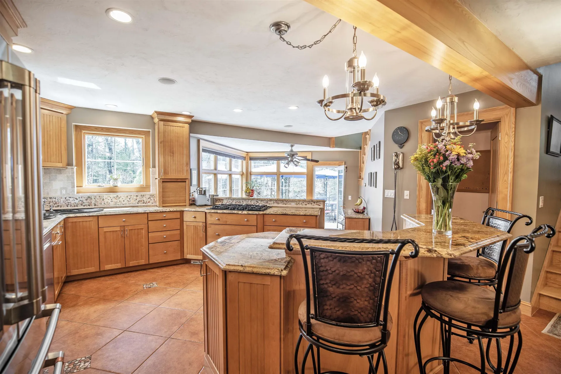 20 Victoria Drive Londonderry NH 03053
