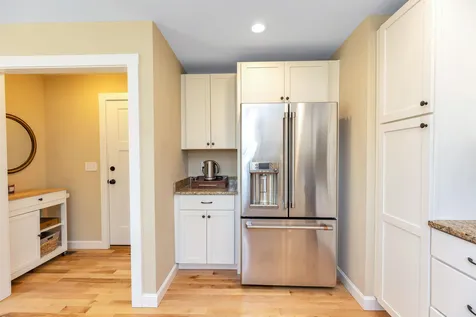 39 Calla Road Londonderry NH 03053