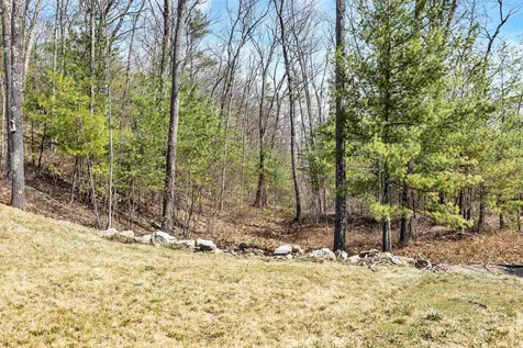 39 Calla Road Londonderry NH 03053