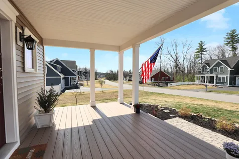 39 Calla Road Londonderry NH 03053