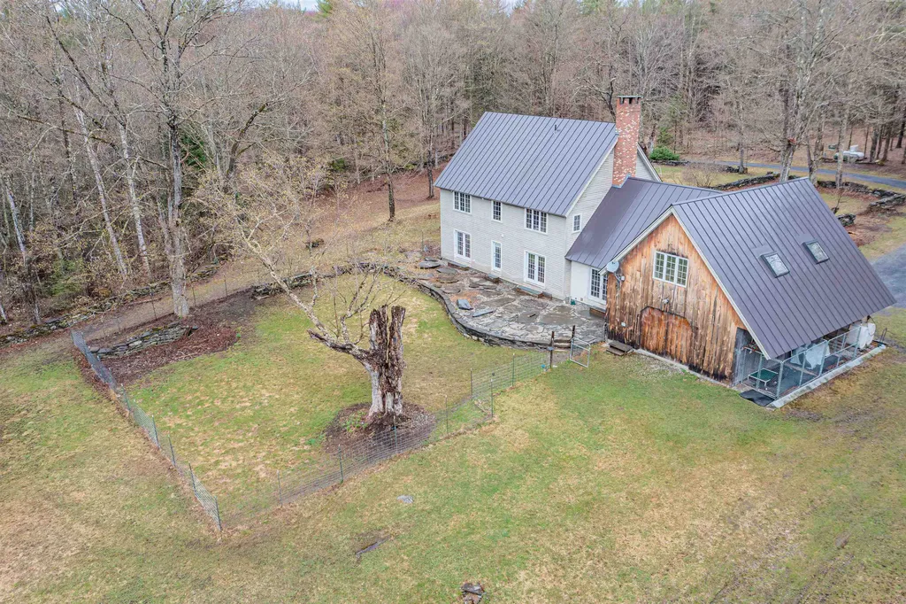 762 Apple Hill Road Calais VT 05648