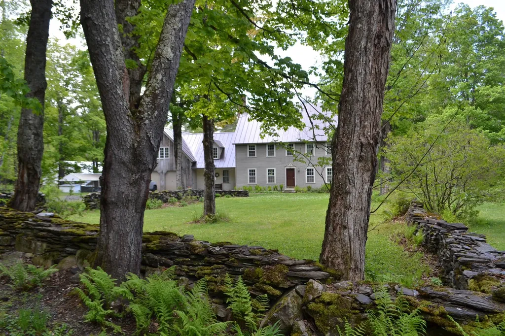 762 Apple Hill Road Calais VT 05648
