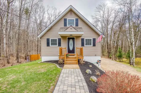 75 Paradise Drive Moultonborough NH 03254
