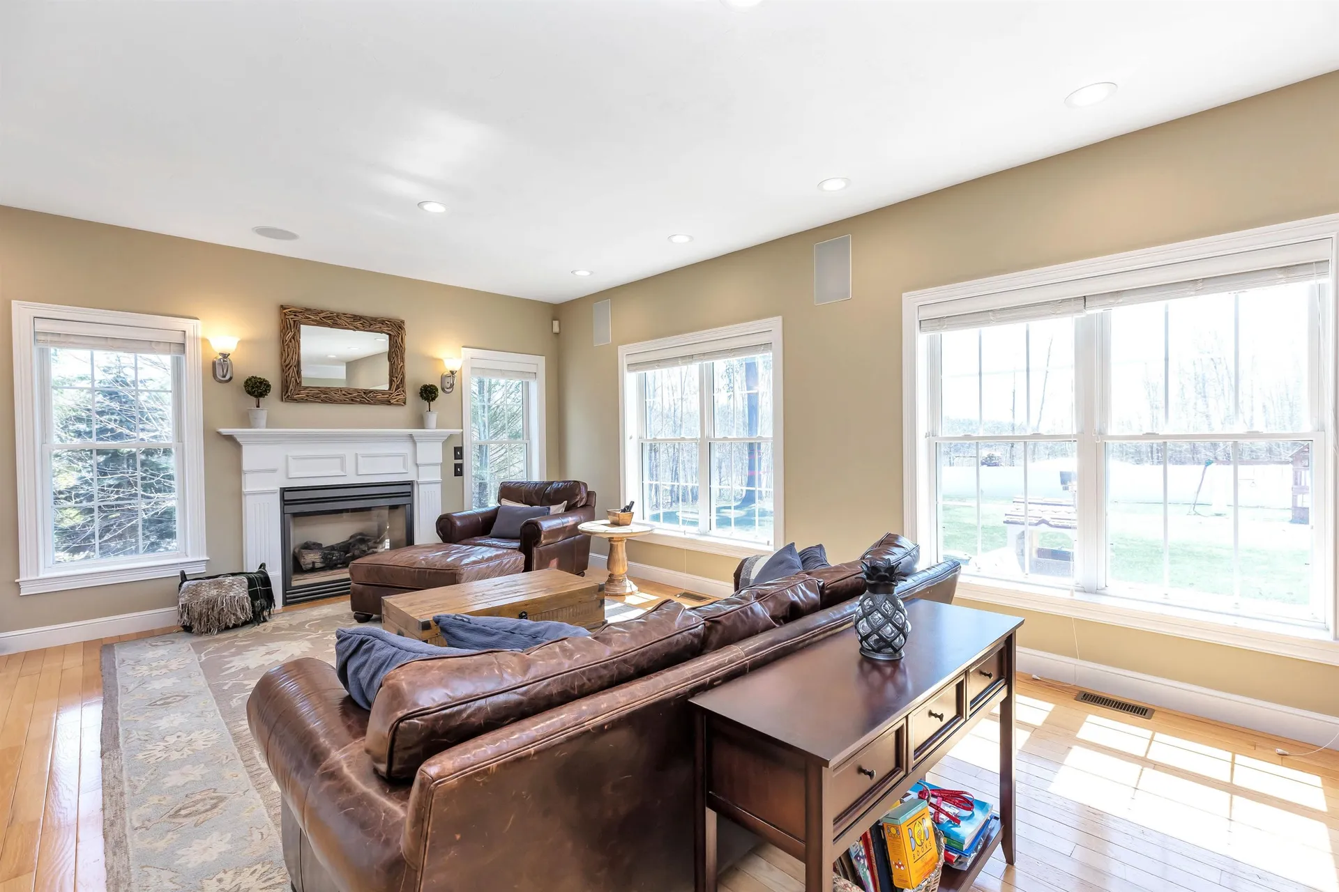 79 Long Hill Road Hollis NH 03049