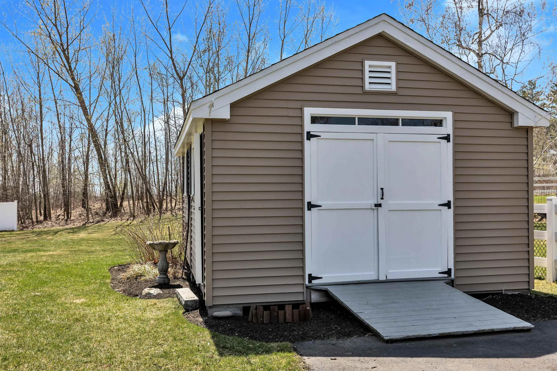 79 Long Hill Road Hollis NH 03049