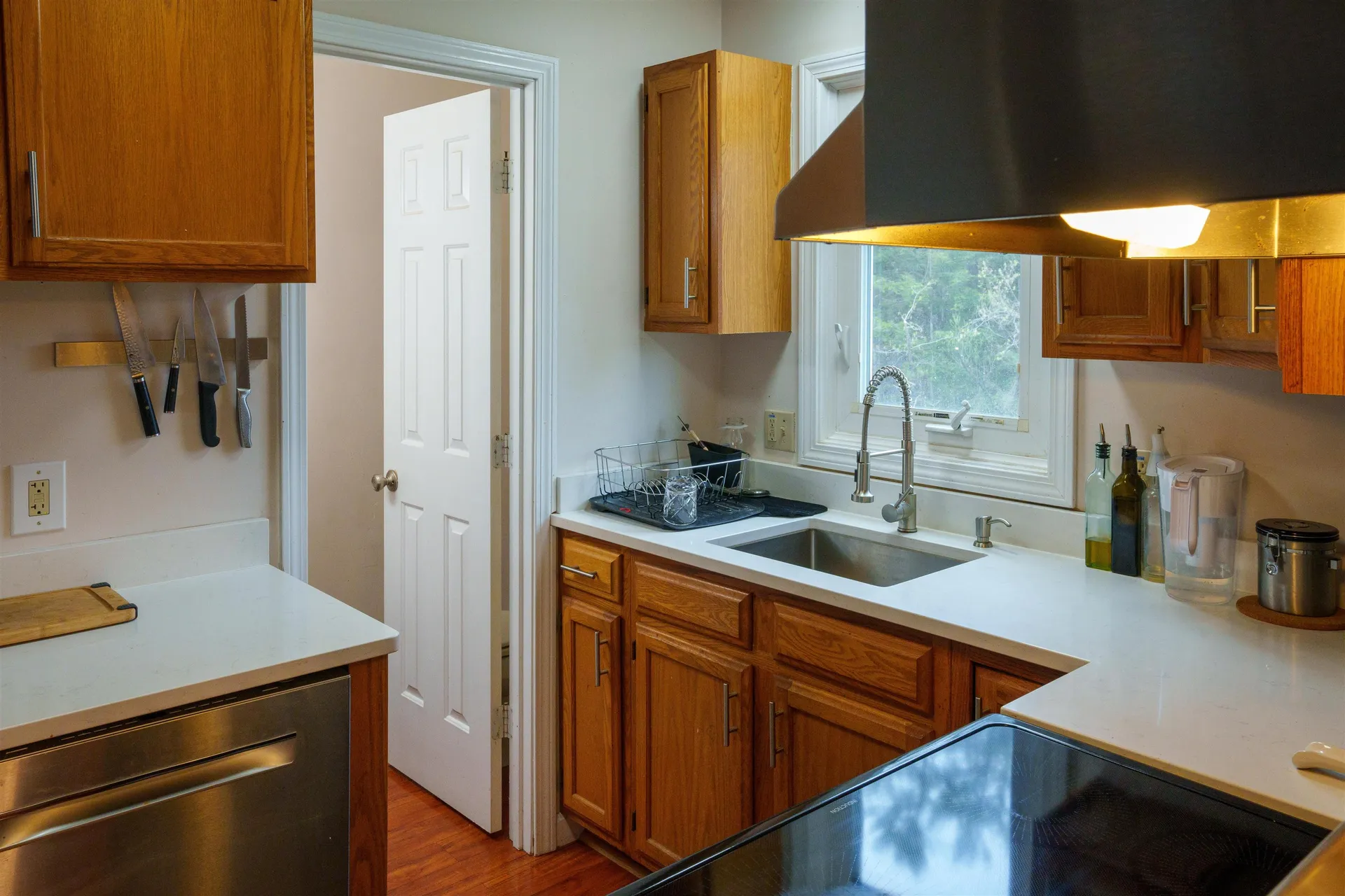 76 Colonial Drive Hartford VT 05001