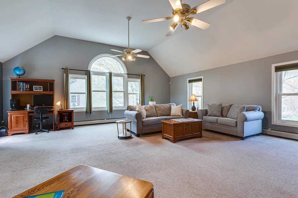 50 Lamprey Village Drive Epping NH 03042