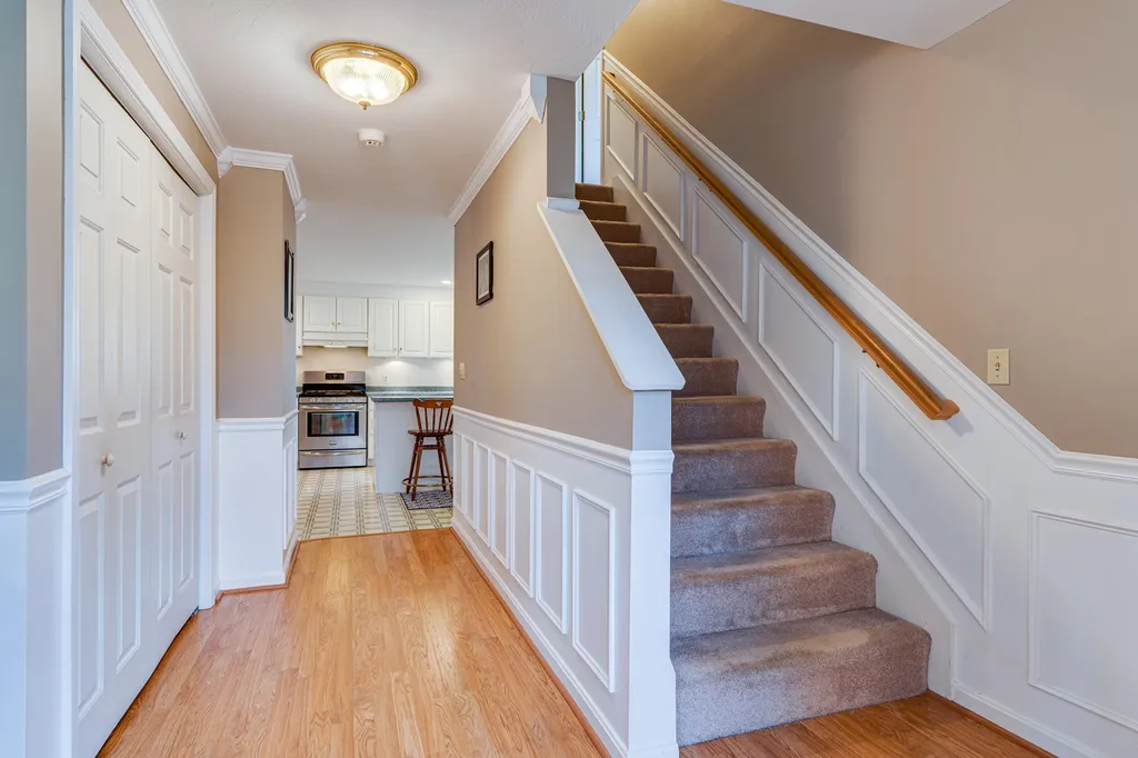 50 Lamprey Village Drive Epping NH 03042