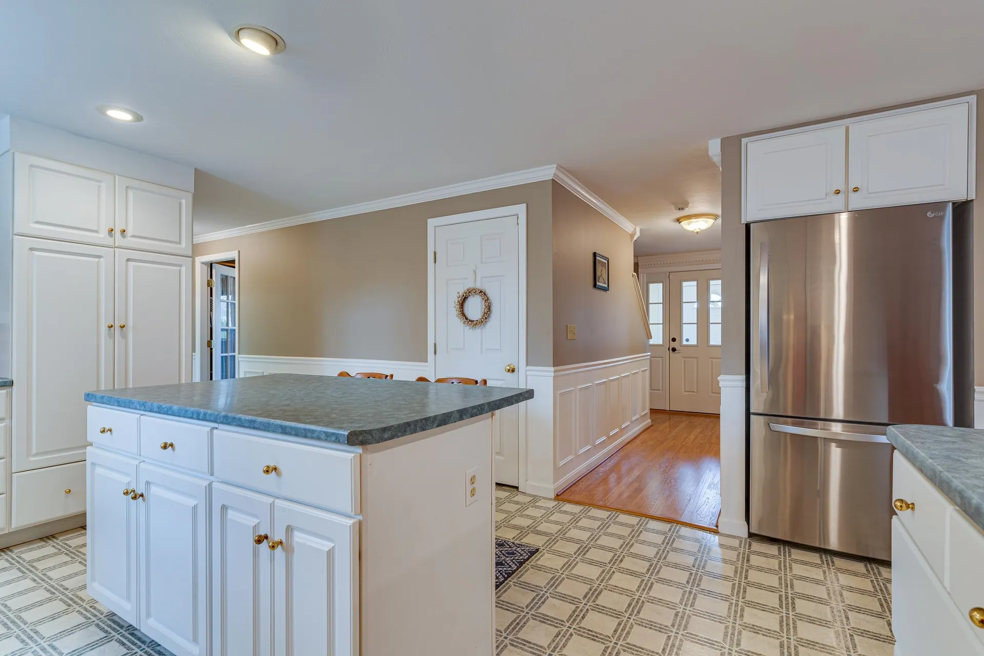 50 Lamprey Village Drive Epping NH 03042