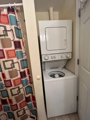 10 Dillon Way Laconia NH 03246