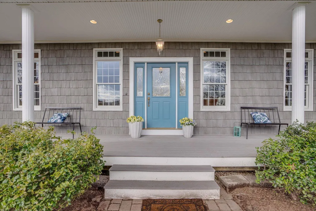 56 Dogwood Circle Pelham NH 03076-2248