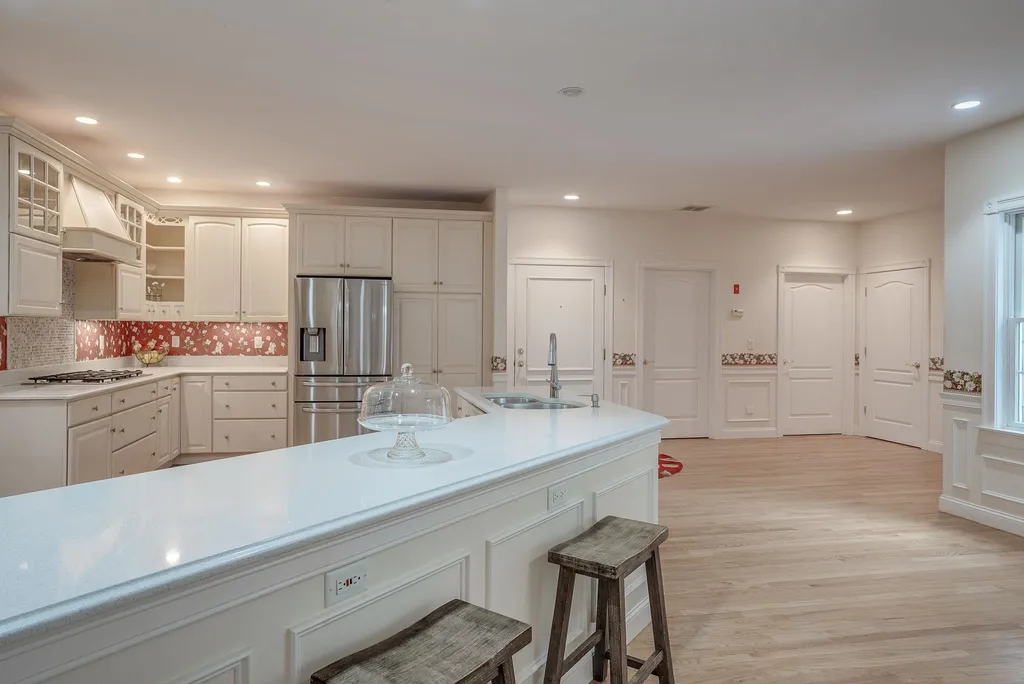 56 Dogwood Circle Pelham NH 03076-2248