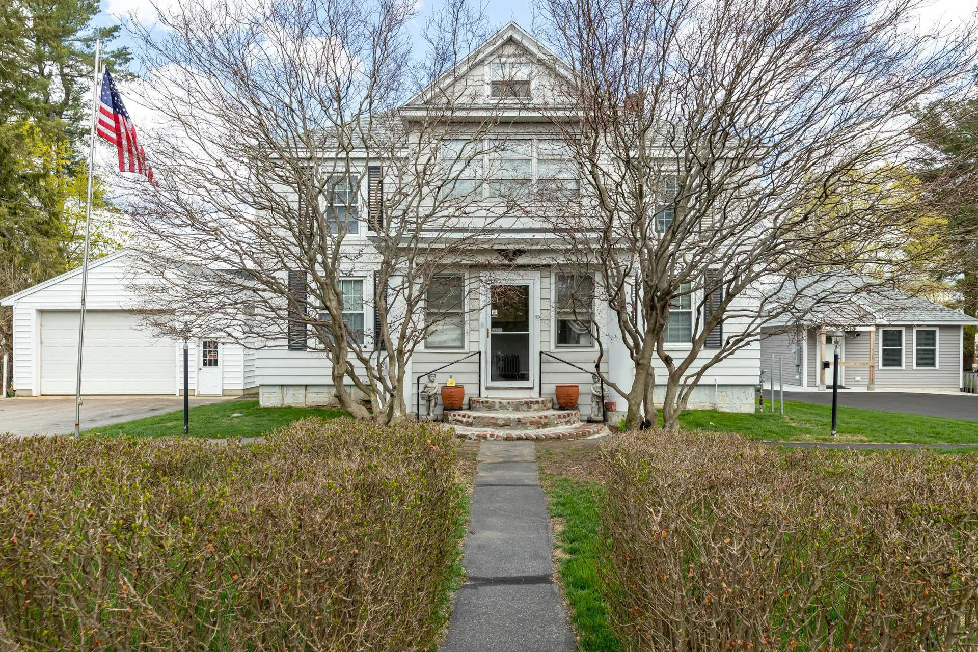 25 Pleasant Street Salem NH 03079