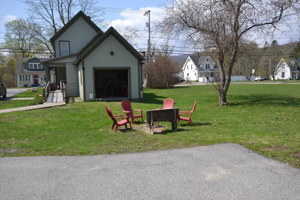 162 South Main Street Waterbury VT 05676