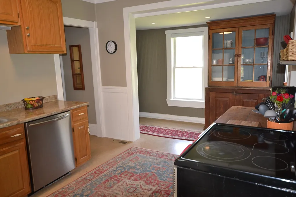 162 South Main Street Waterbury VT 05676