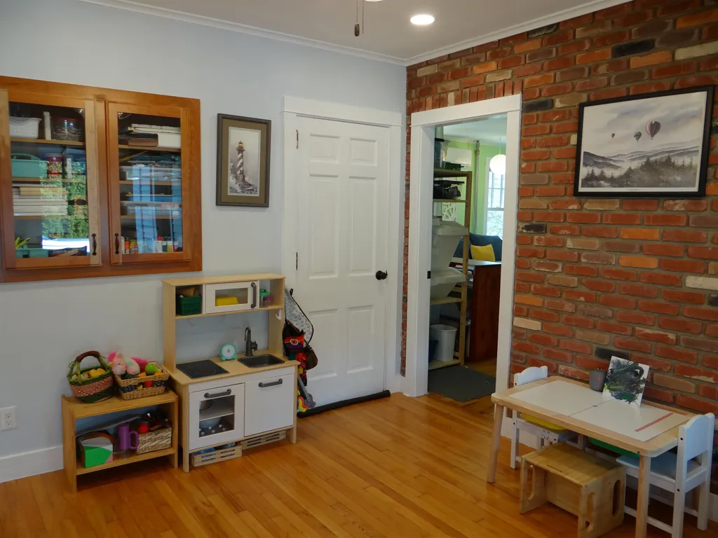 25 Hemlock Drive Windsor VT 05089