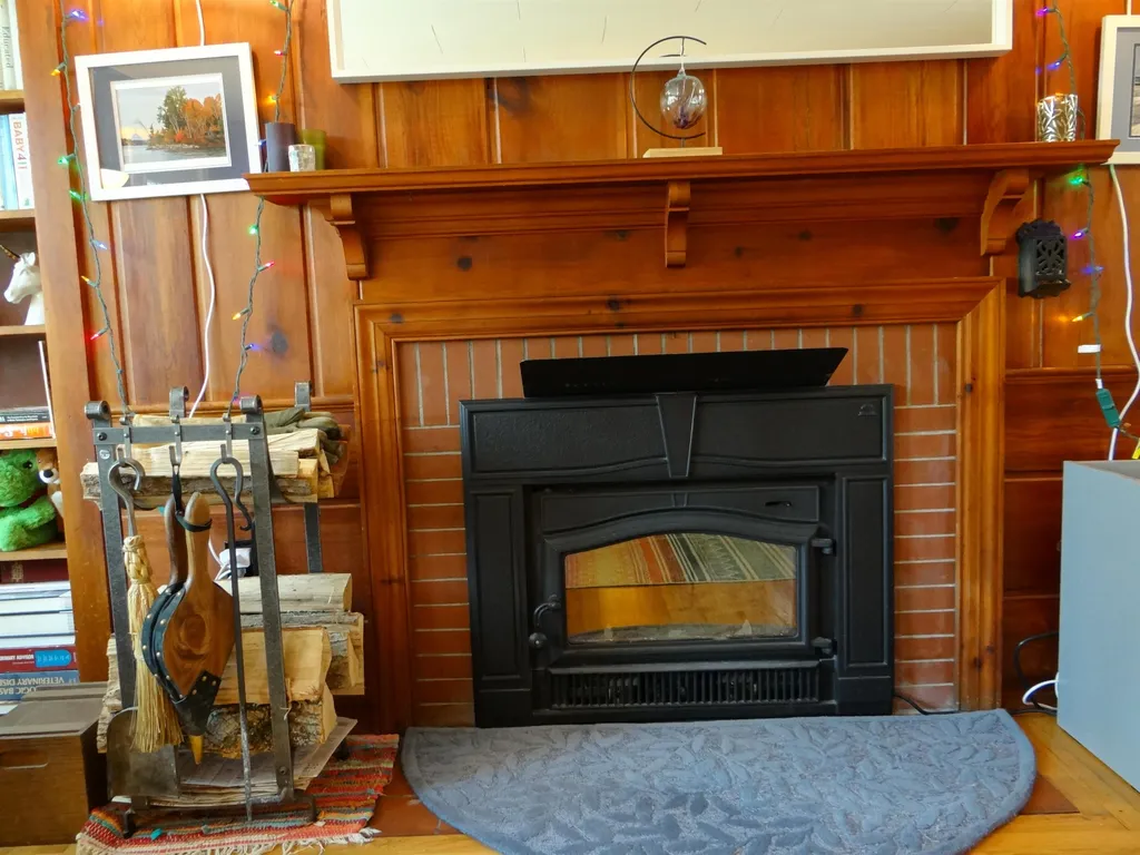 25 Hemlock Drive Windsor VT 05089