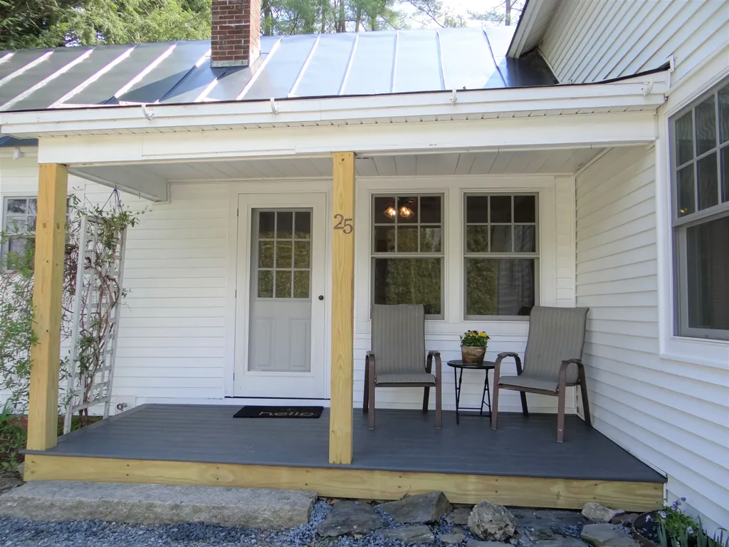 25 Hemlock Drive Windsor VT 05089