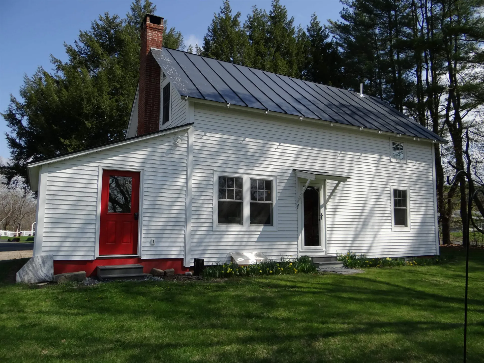 25 Hemlock Drive Windsor VT 05089
