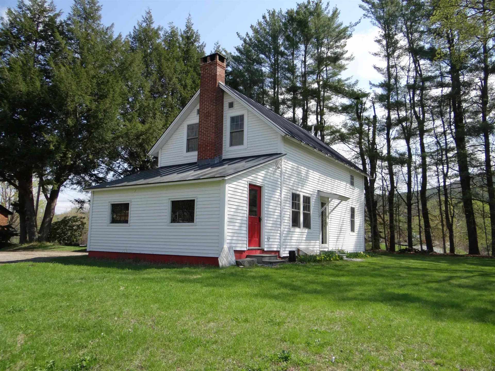 25 Hemlock Drive Windsor VT 05089