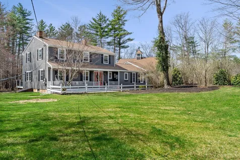 268 Middle Road Brentwood NH 03833