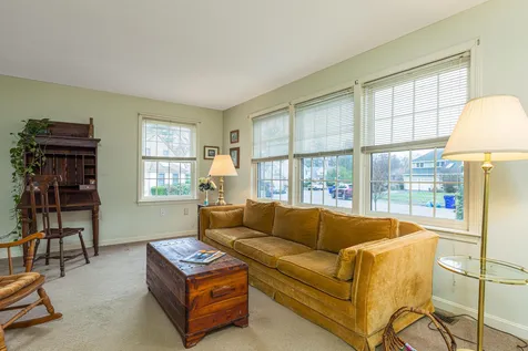 31 Prentiss Way Exeter NH 03833